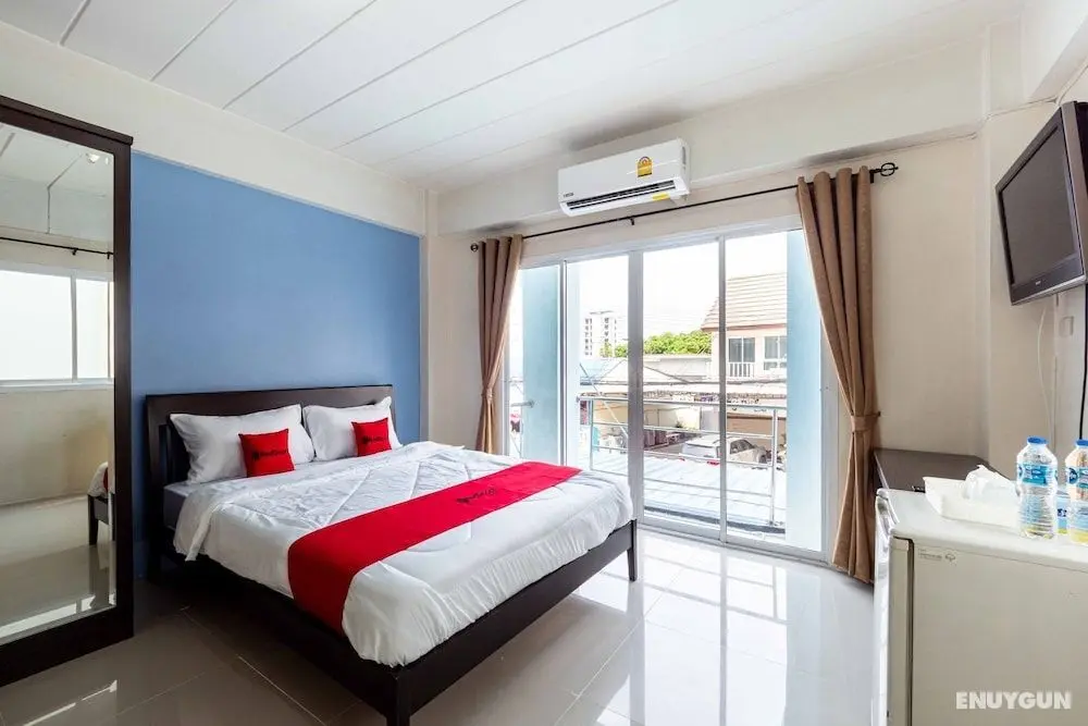 RedDoorz SI FAH at Bangsaen Hotel - Öne Çıkan Resim