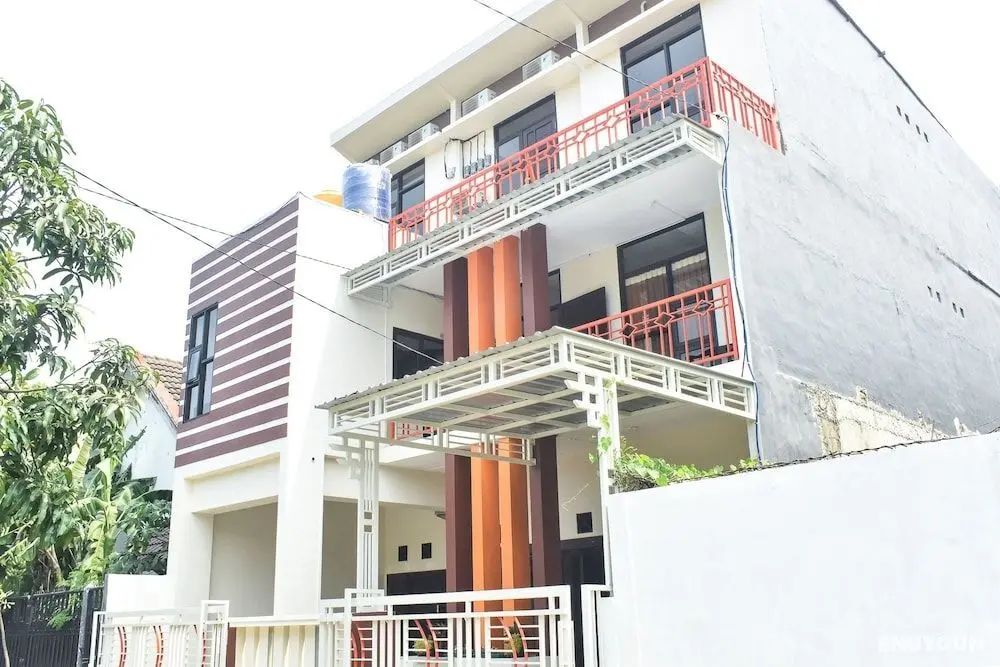 RedDoorz Syariah near Gelora Delta Sidoarjo 2 - Öne Çıkan Resim
