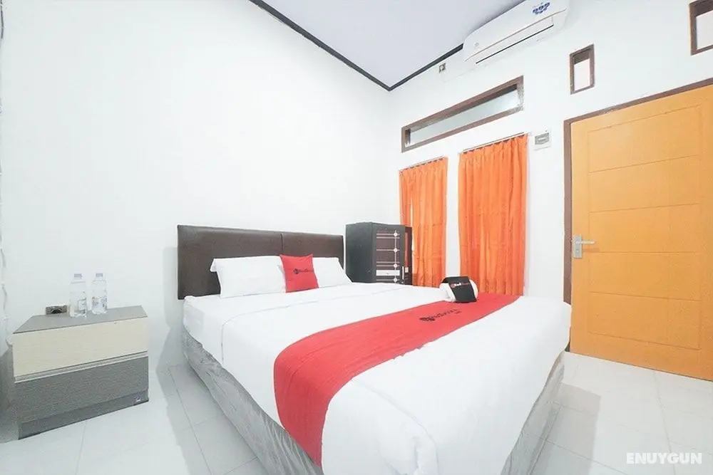 RedDoorz Syariah near Mall Roxy Banyuwangi 2 - Öne Çıkan Resim