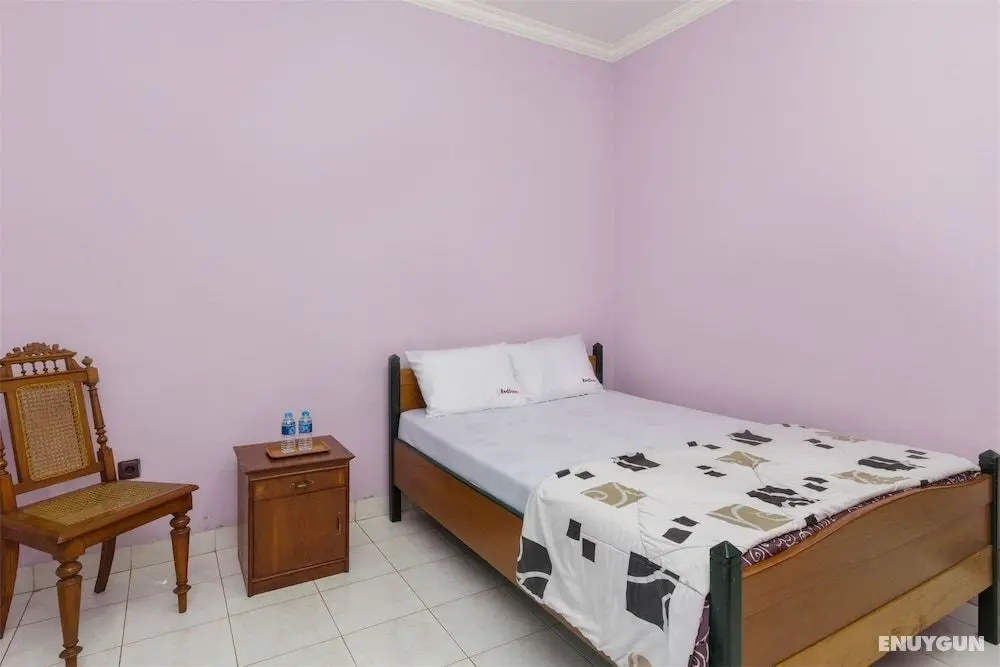 RedDoorz @ Tuban Kubu Anyar - Öne Çıkan Resim