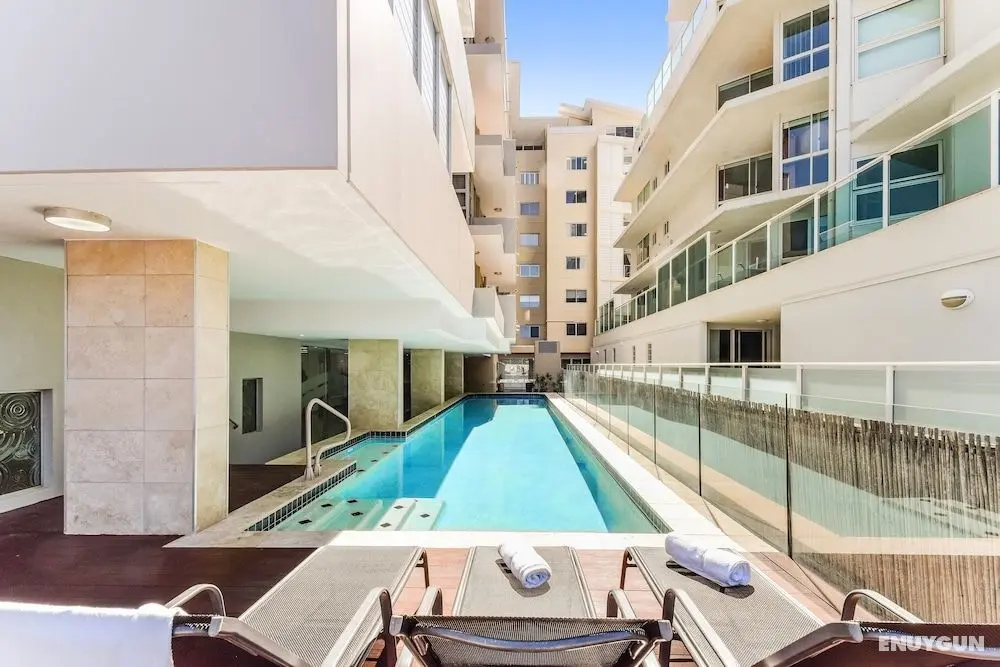 Redvue Apartments - Öne Çıkan Resim
