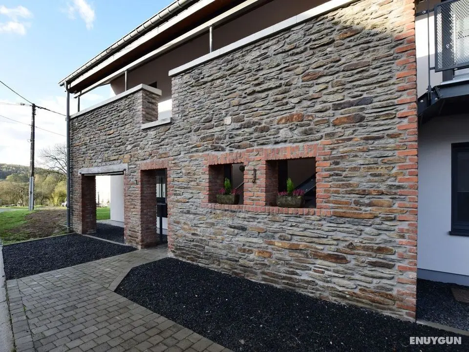 Refined Apartment In léglise With Garden, Barbecue, Heating - Dış Mekan
