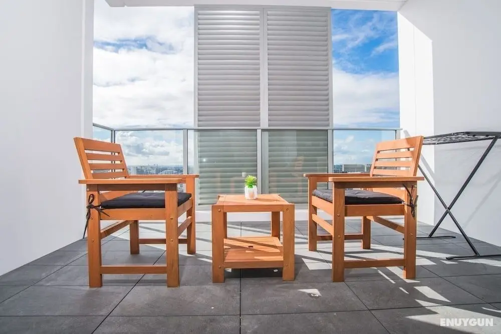 Refreshing 2bed2bath APT in Up&coming Liverpool - Oda Düzeni