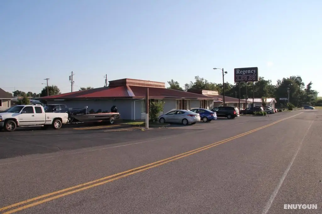 Regency Inn Eddyville - Genel