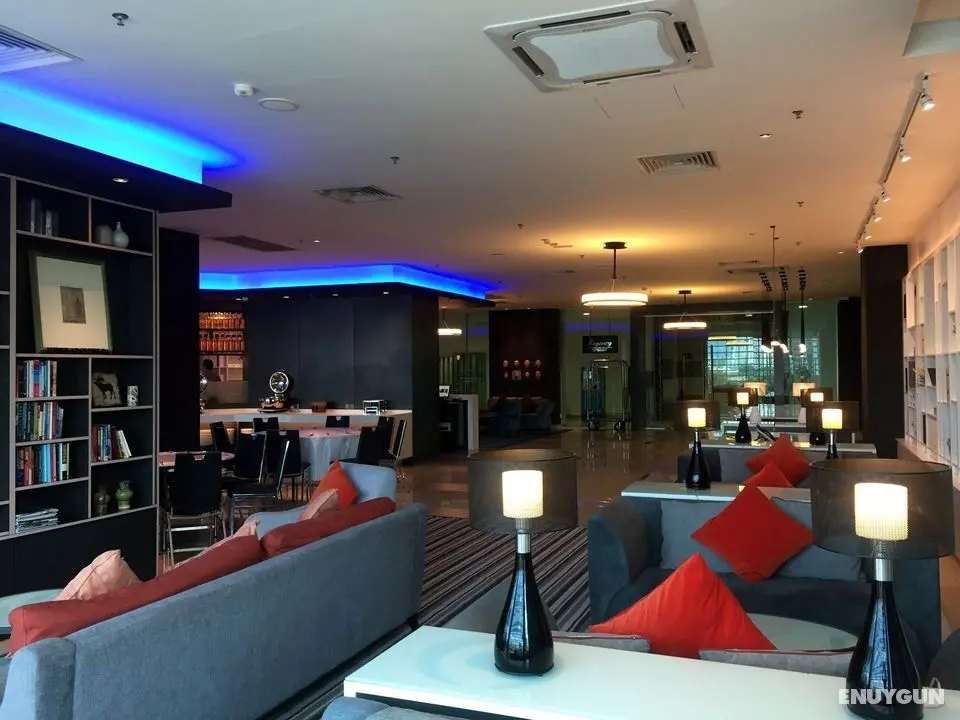 THE REGENCY SCHOLAR S HOTEL - Öne Çıkan Resim
