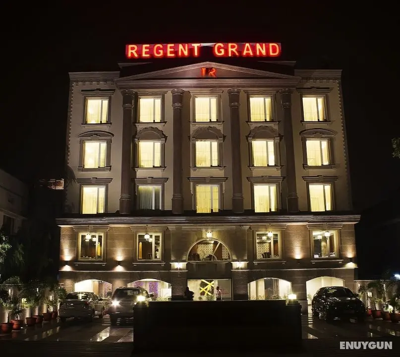 Hotel Regent Grand - Dış Mekan