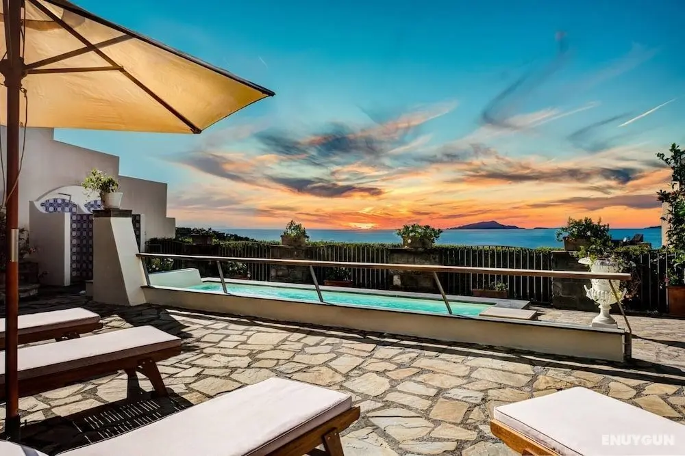 Villa Relax With External Hydro-massage Tub Sea View and Private Terraces - Oda