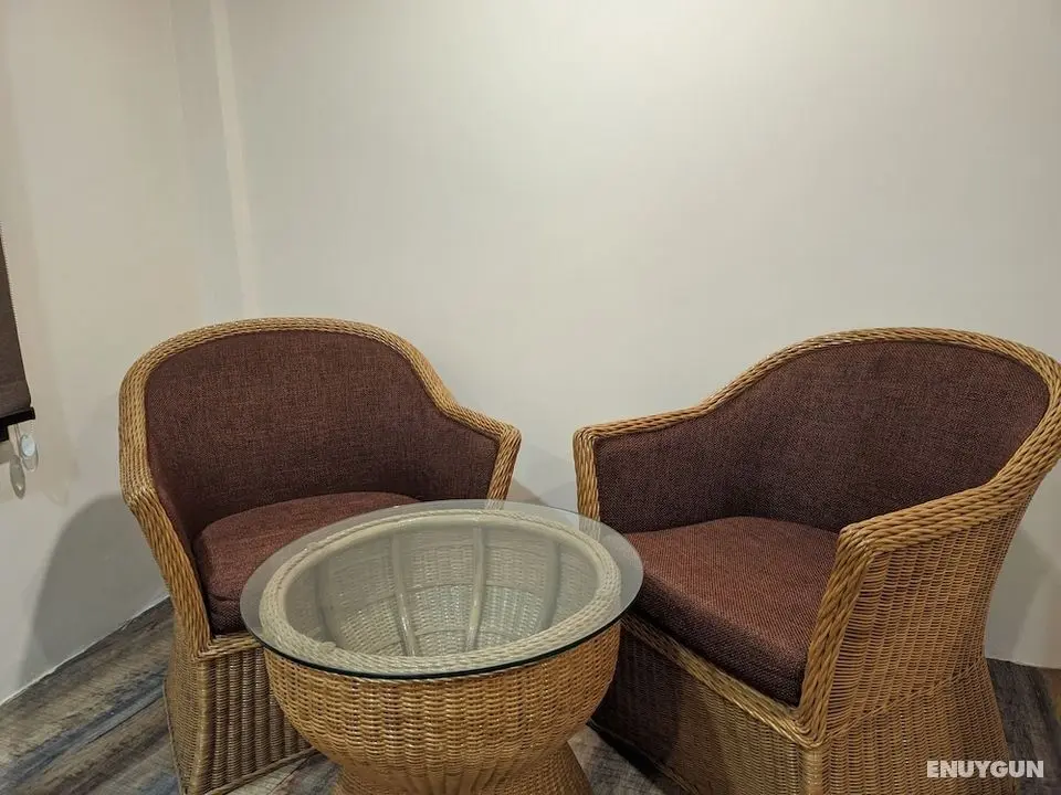 Hotel Relax - Nagaon - Lobi