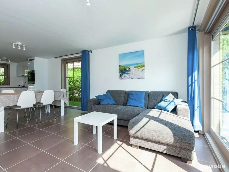 Relaxing Holiday Home in Adinkerke With Fenced Garden - Öne Çıkan Resim