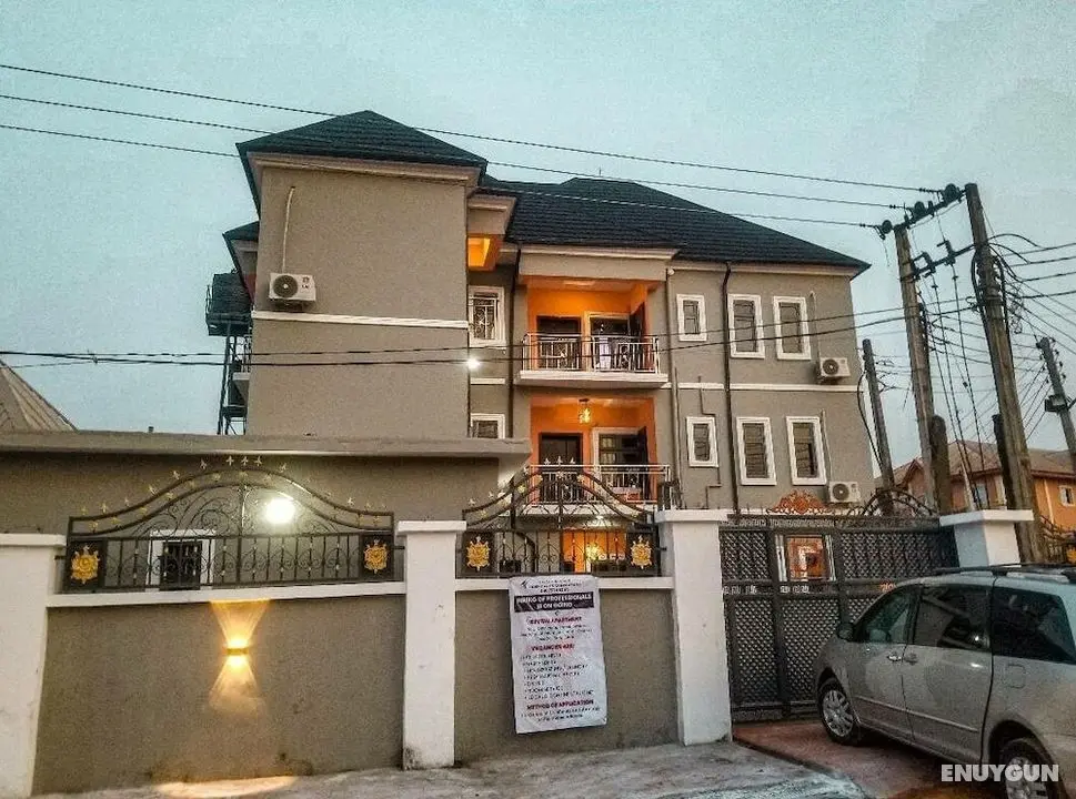 Remarkable 2-bed Apartment in Asaba - Mutfak
