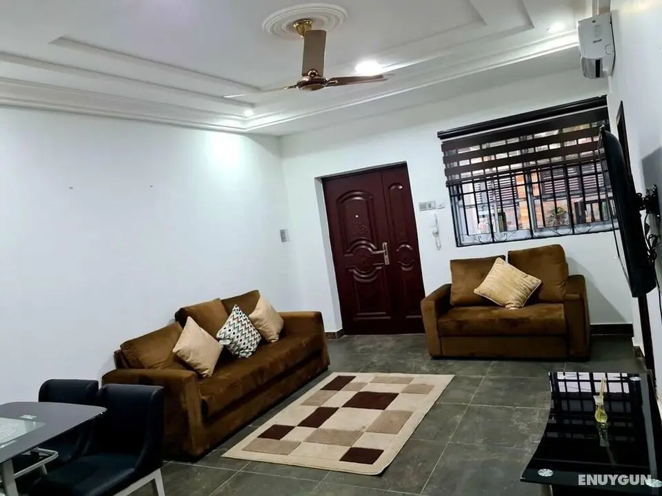 Remarkable 2bed Apartmt at Adenta - Wifi - Öne Çıkan Resim