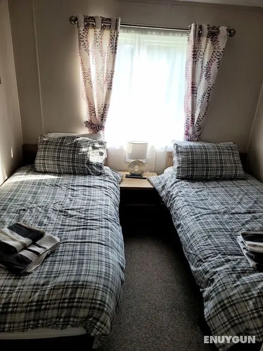 Remarkable 3-bed House in Hull - Oda