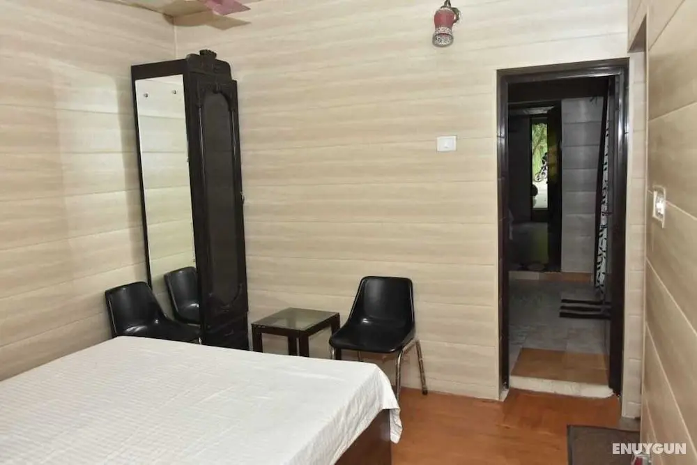 Remarkable 6-bedroom Farmhouse in South Delhi - Öne Çıkan Resim