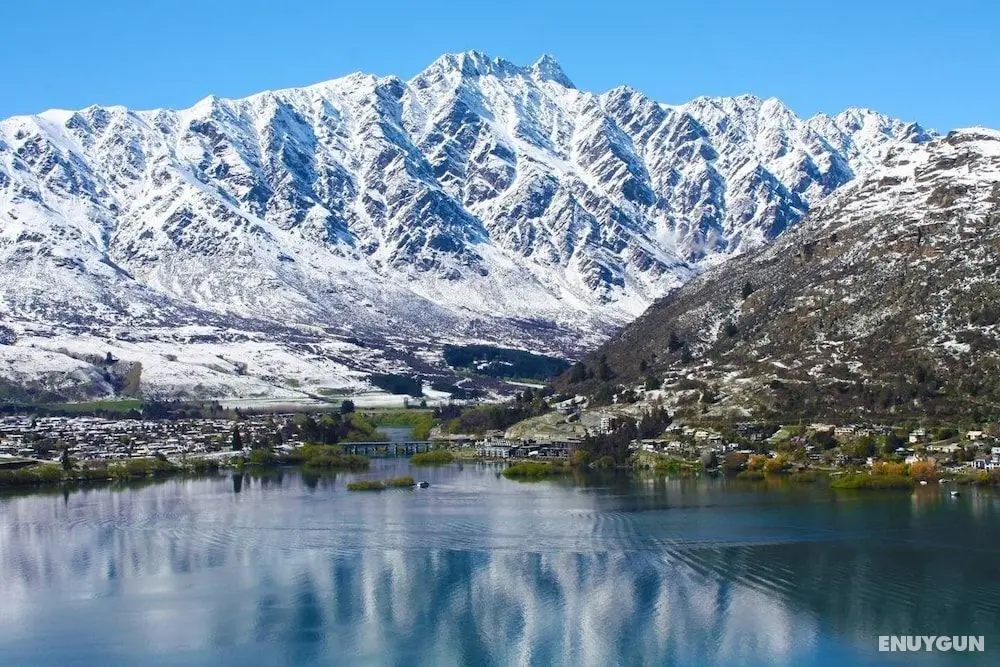 Remarkable Lake View Townhouse Queenstown Hill - Öne Çıkan Resim