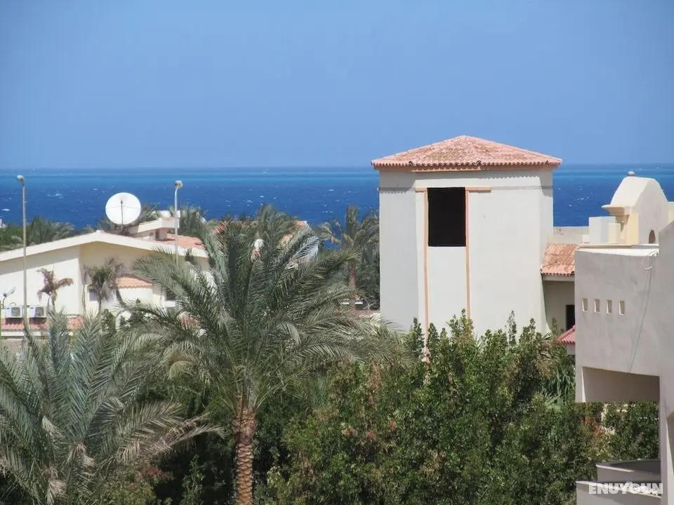 Remarkable Penthouse Apartment in Hurghada - Dış Mekan