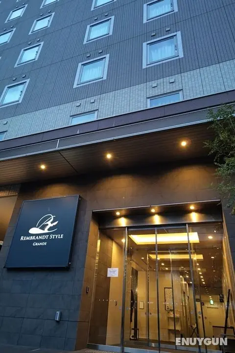Rembrandt Style Tokyo Nishikasai Grande - Öne Çıkan Resim
