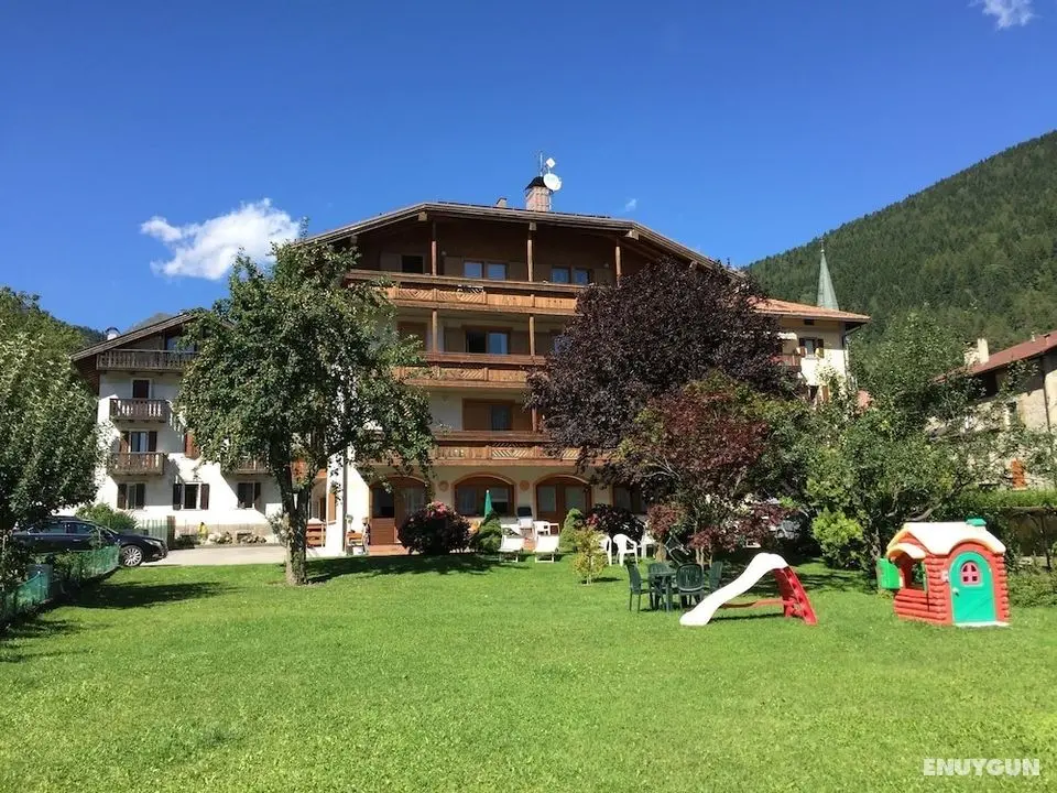 Residence Failoni - Öne Çıkan Resim