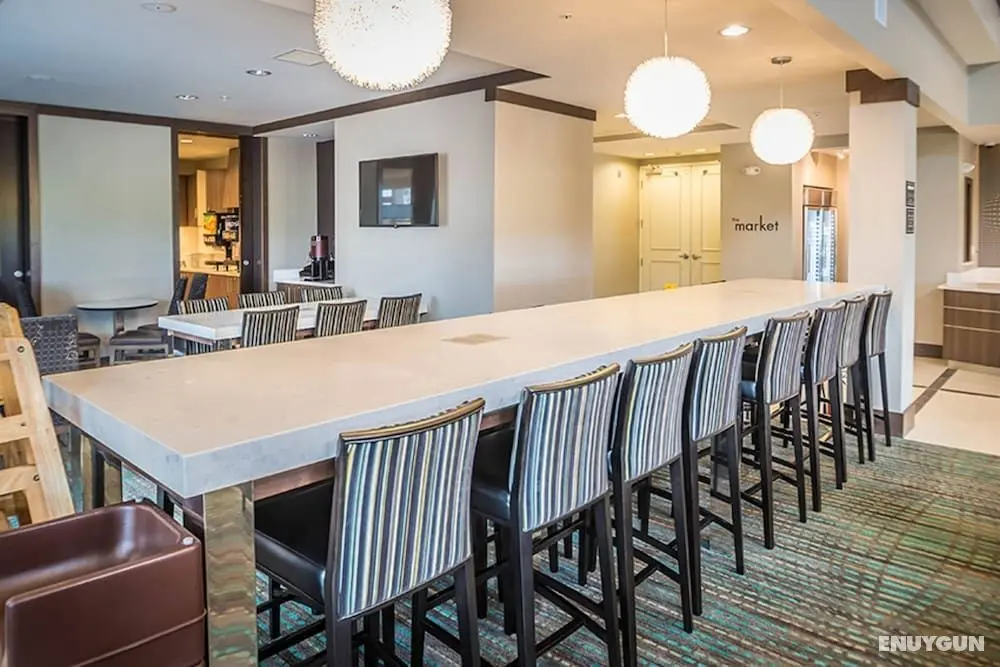 Residence Inn Columbus Polaris - Lobi