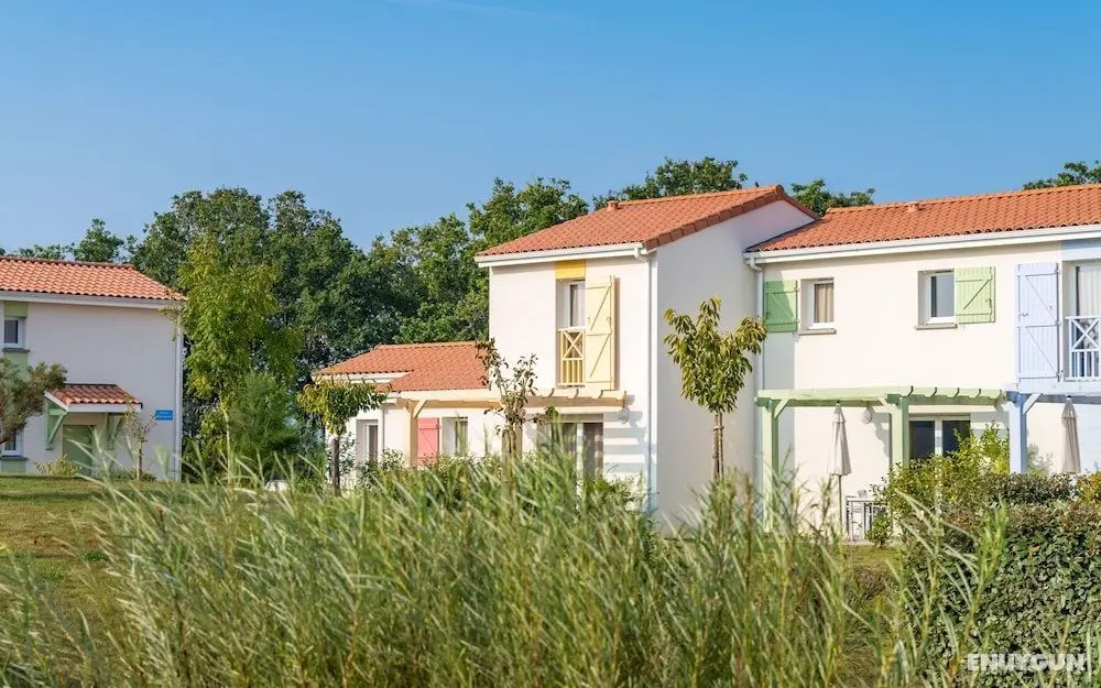 Résidence Lagrange Vacances Le Village de la Mer - Dış Mekan