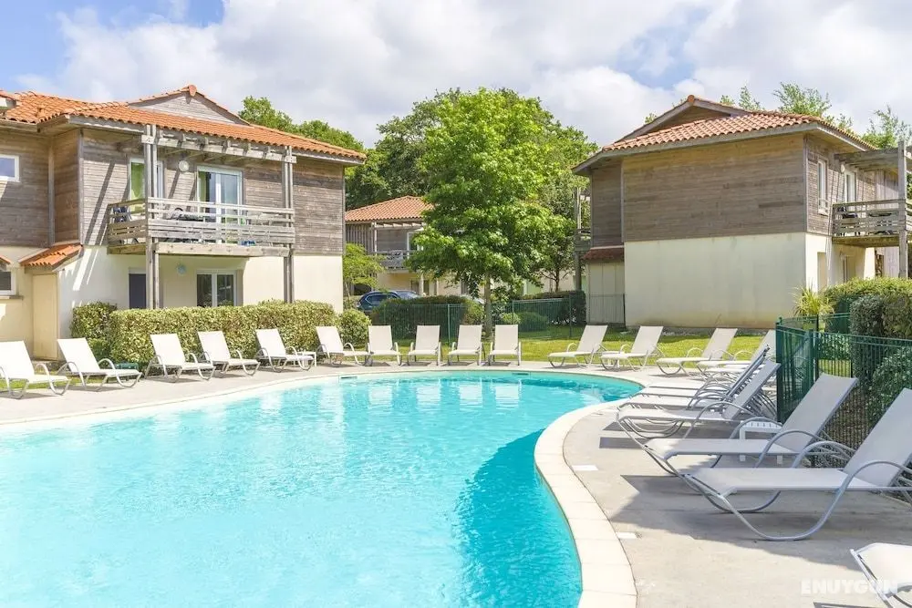 Résidence Lagrange Vacances Les Terrasses du Lac - Öne Çıkan Resim