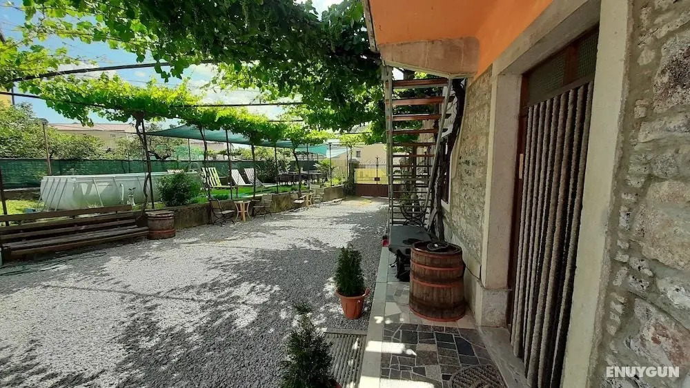 Residence Muzica - Öne Çıkan Resim