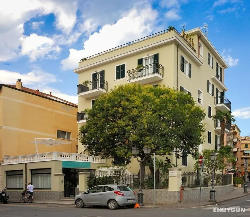 Residence San Marco Suites&Apartments Alassio - Dış Mekan