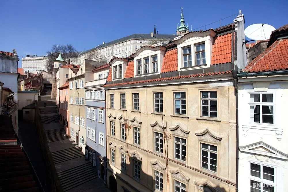 Residence Thunovska 19 - Konum Öne Çıkanlar