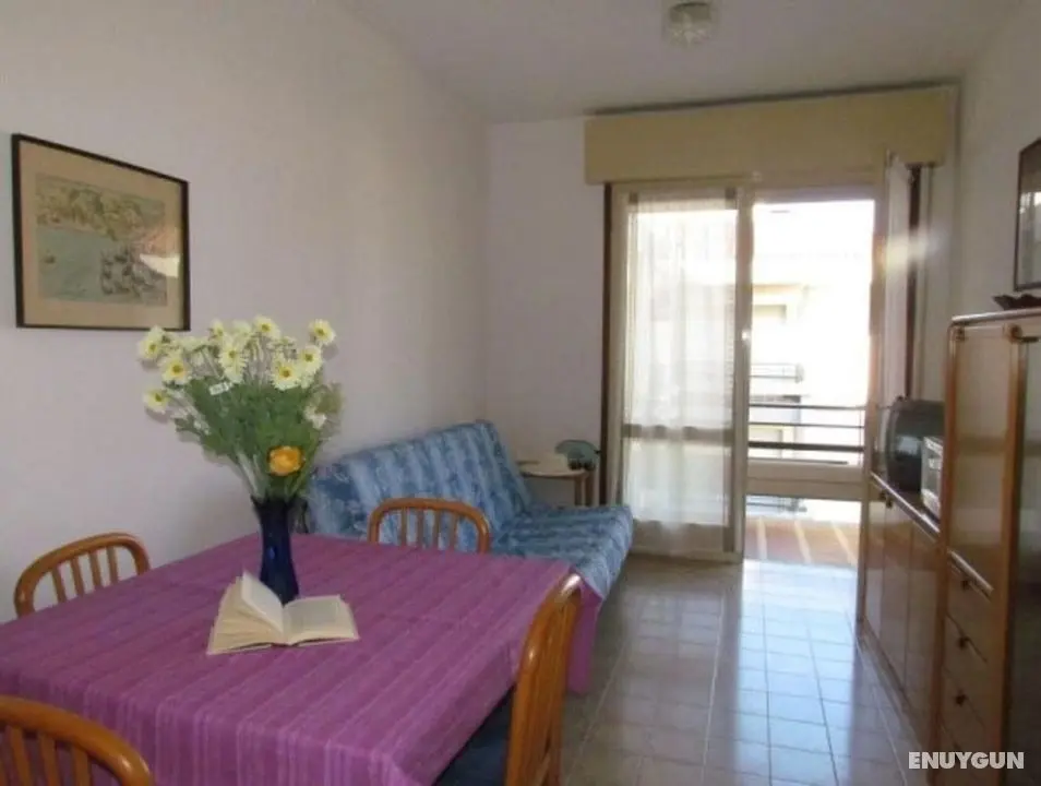 Residential Condominium in a Quiet and Comfortable Area - Beach Place Included - Öne Çıkan Resim