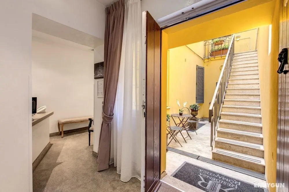 Residenza RomAntica - Lobi