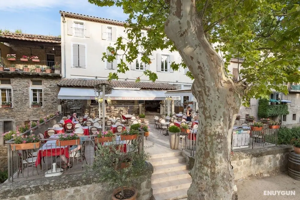 Hotel restaurant des Maures - Öne Çıkan Resim