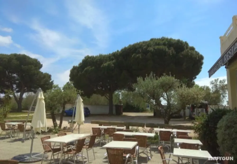 Hotel Restaurant La Plage - Dış Mekan