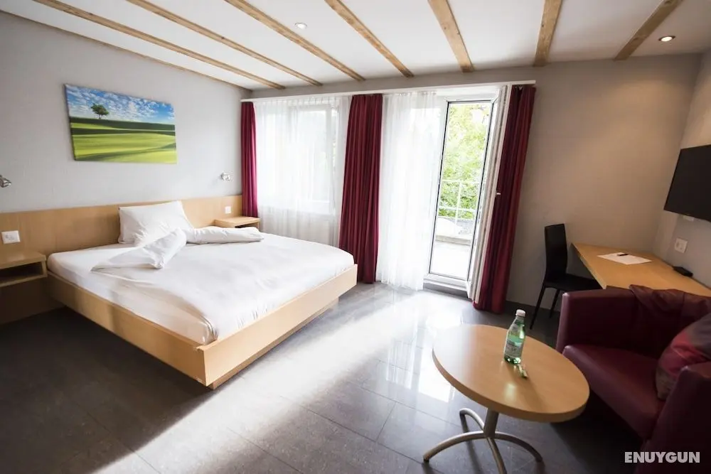 Hotel Restaurant Neuhaus - Öne Çıkan Resim