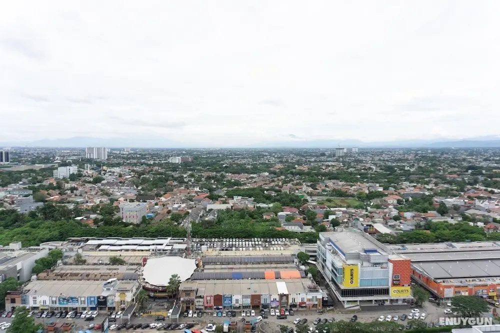 Restful And Comfortable Studio Transpark Bintaro Apartment - Oda Manzaraları