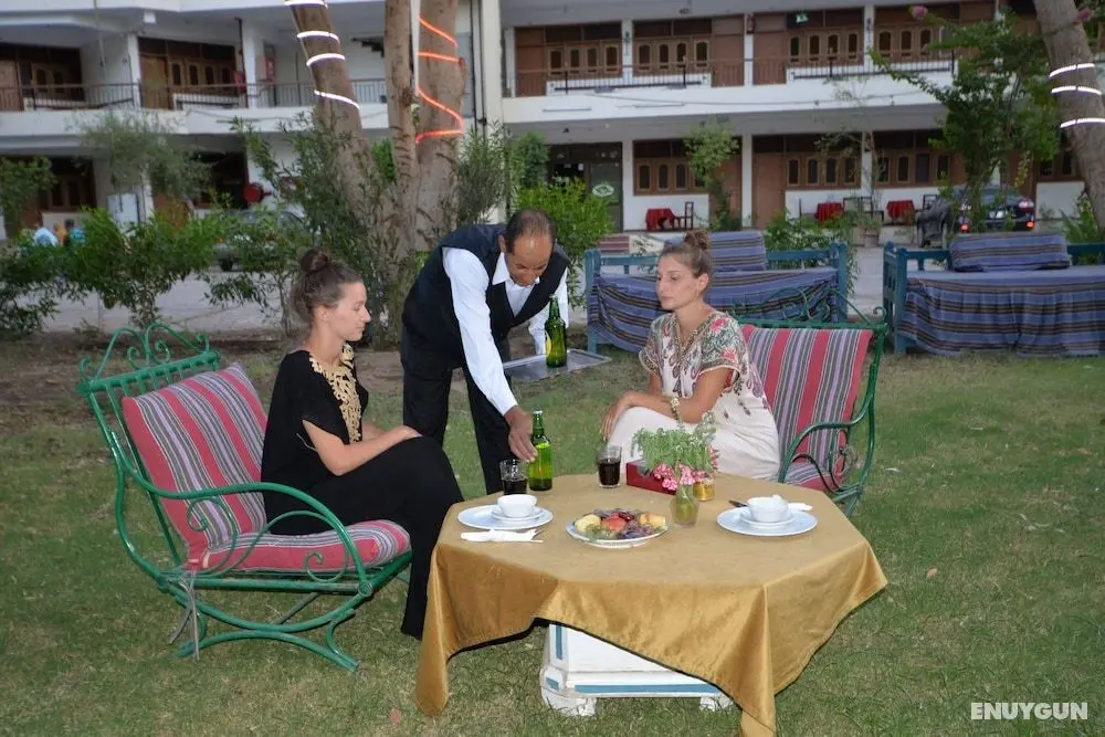 Rezeiky Hotel And Camp Luxor - Öne Çıkan Resim