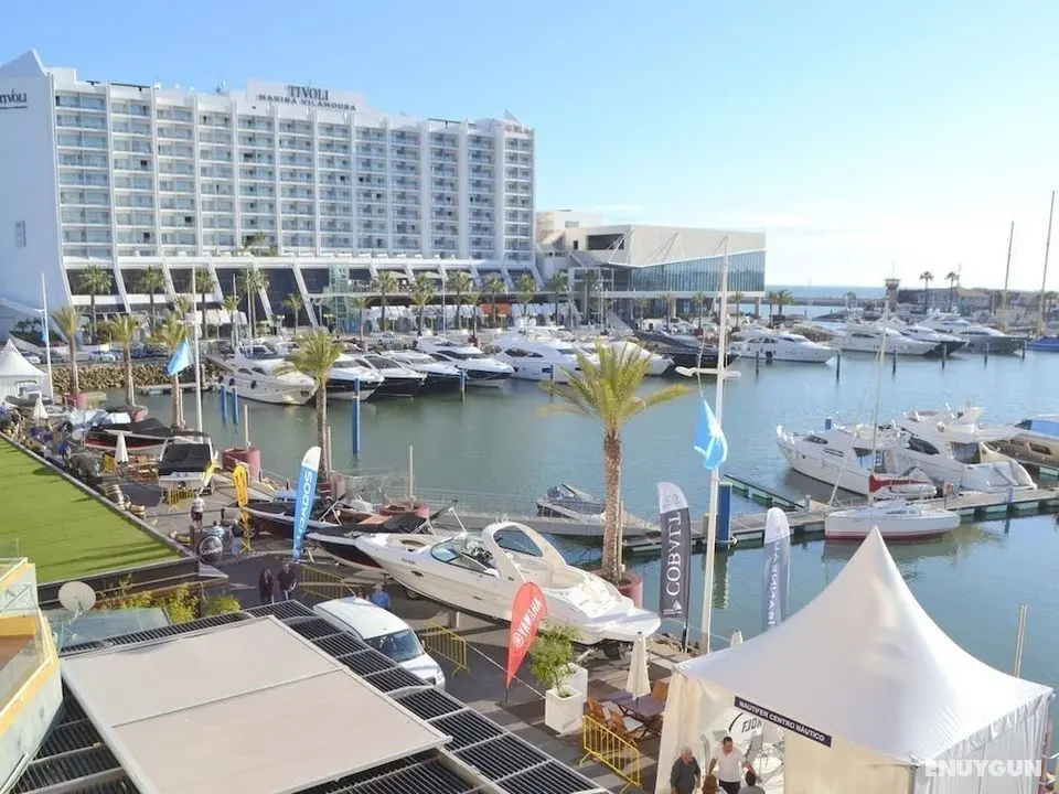 RH Aqua Marina Vilamoura Triplex - Misafir Tesisleri ve Hizmetleri