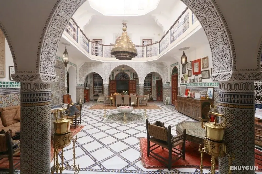 Riad Al Moulouk - Öne Çıkan Resim