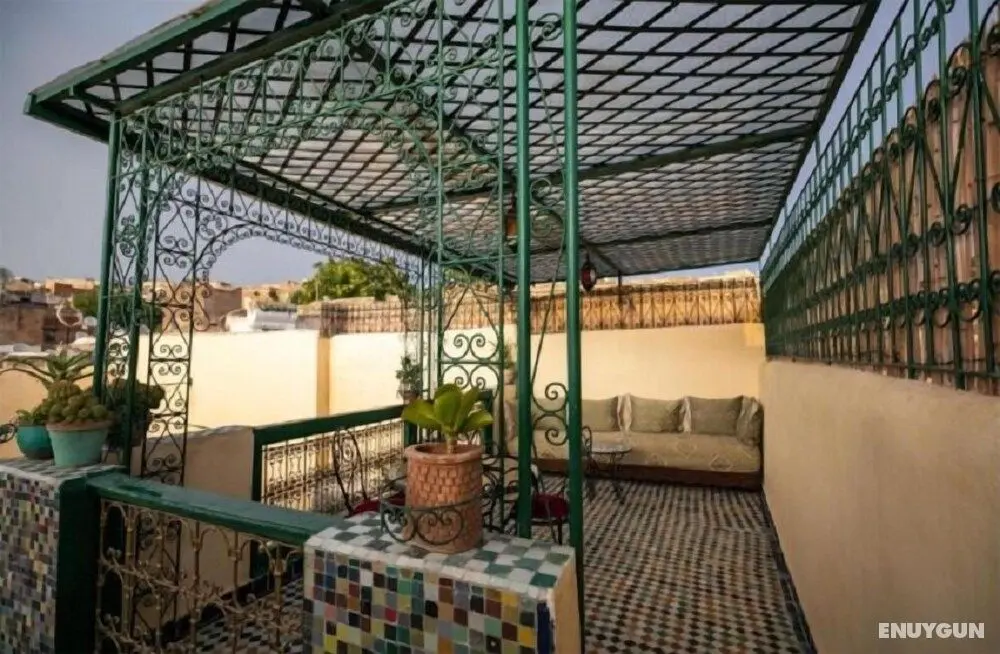 Riad Assala - Dış Mekanlar