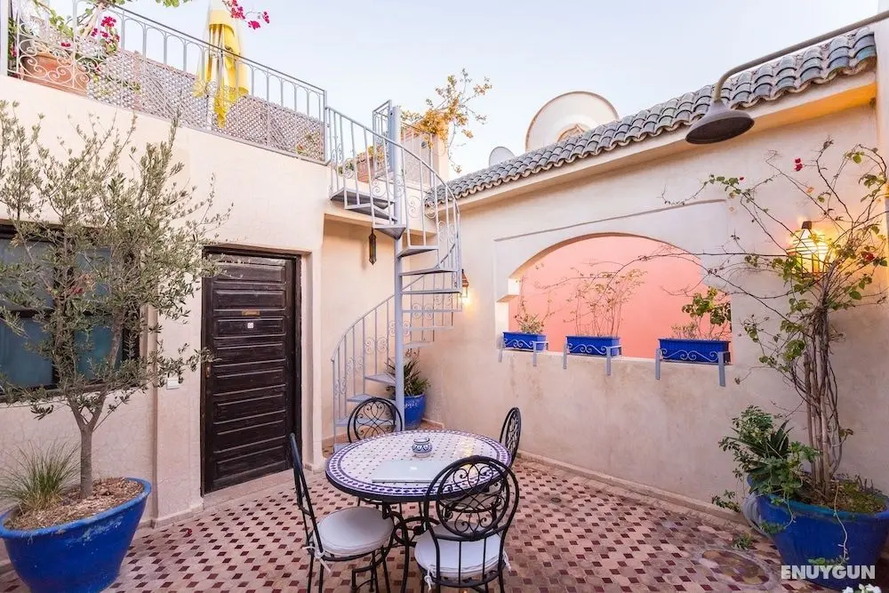 Riad Atlas Toyours - Dış Mekanlar