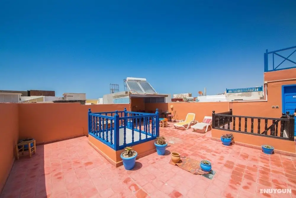 Riad Aylal - Oda Manzaraları