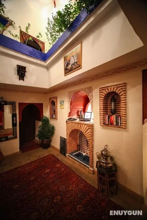 Riad Ben Saleh - Öne Çıkan Resim