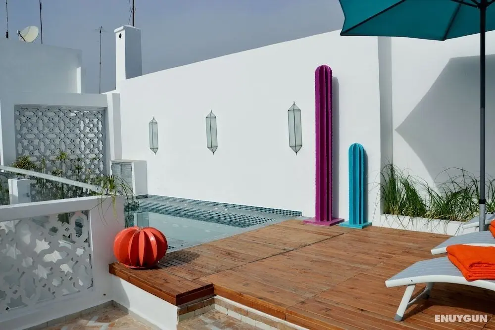 Riad Dar Dar - Öne Çıkan Resim