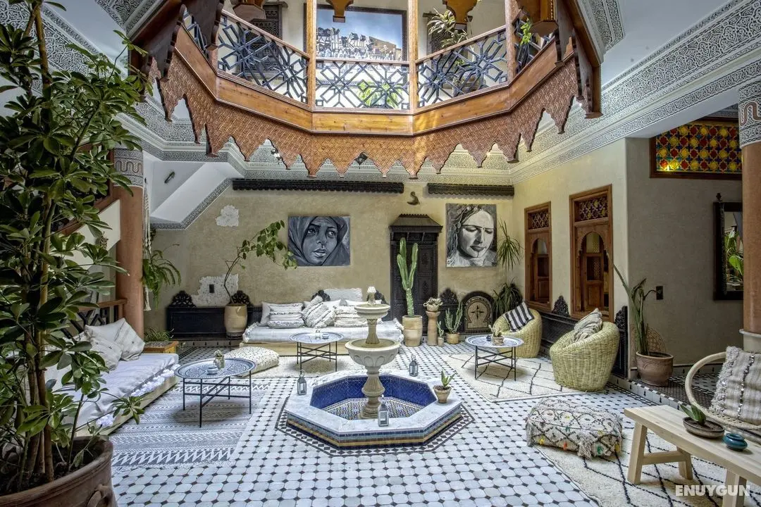 Riad El Wiam - Genel
