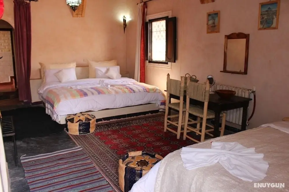 Riad Gabsi Du Dades - Öne Çıkan Resim