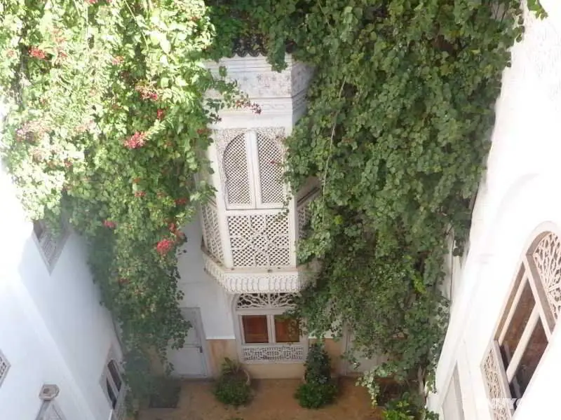 Riad Hadika Maria - Genel