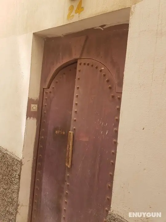 Riad Loubana - Öne Çıkan Resim