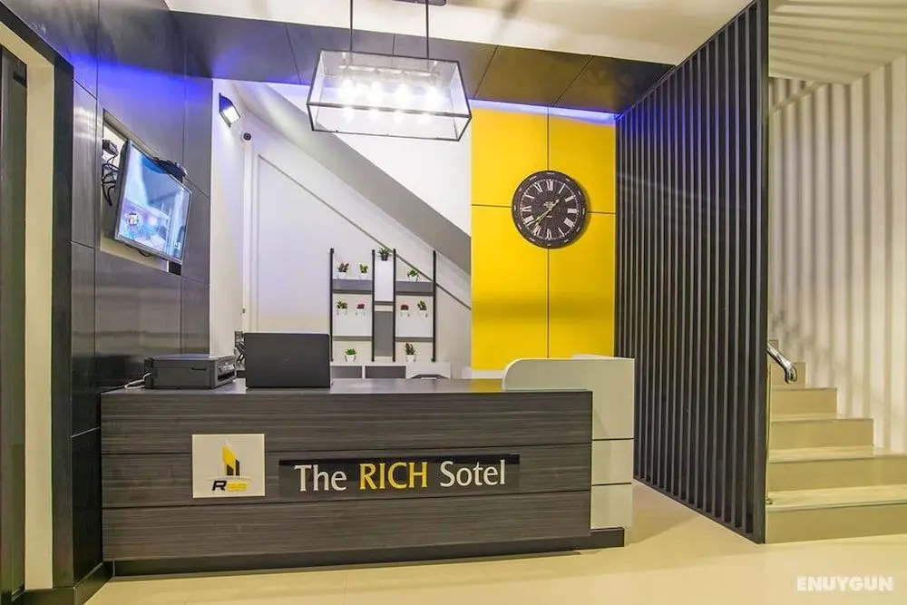 The Rich Sotel - Öne Çıkan Resim