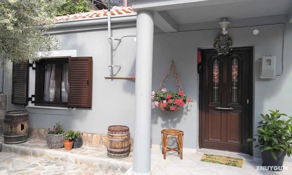 Rina's House Meteora - Öne Çıkan Resim