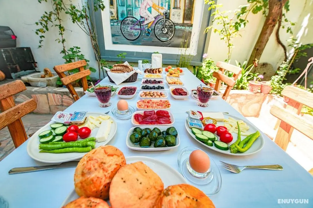 Risus Otel - Genel