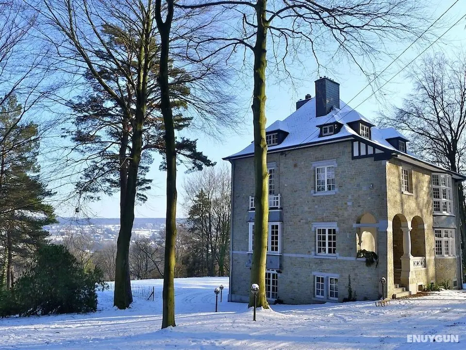 Ritzy Villa in Spa With Sauna, Recreation and Playroom - Öne Çıkan Resim