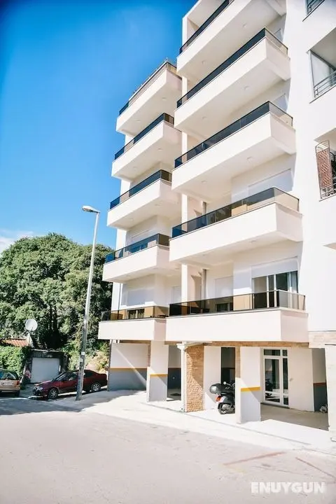Riva Luxury - Öne Çıkan Resim
